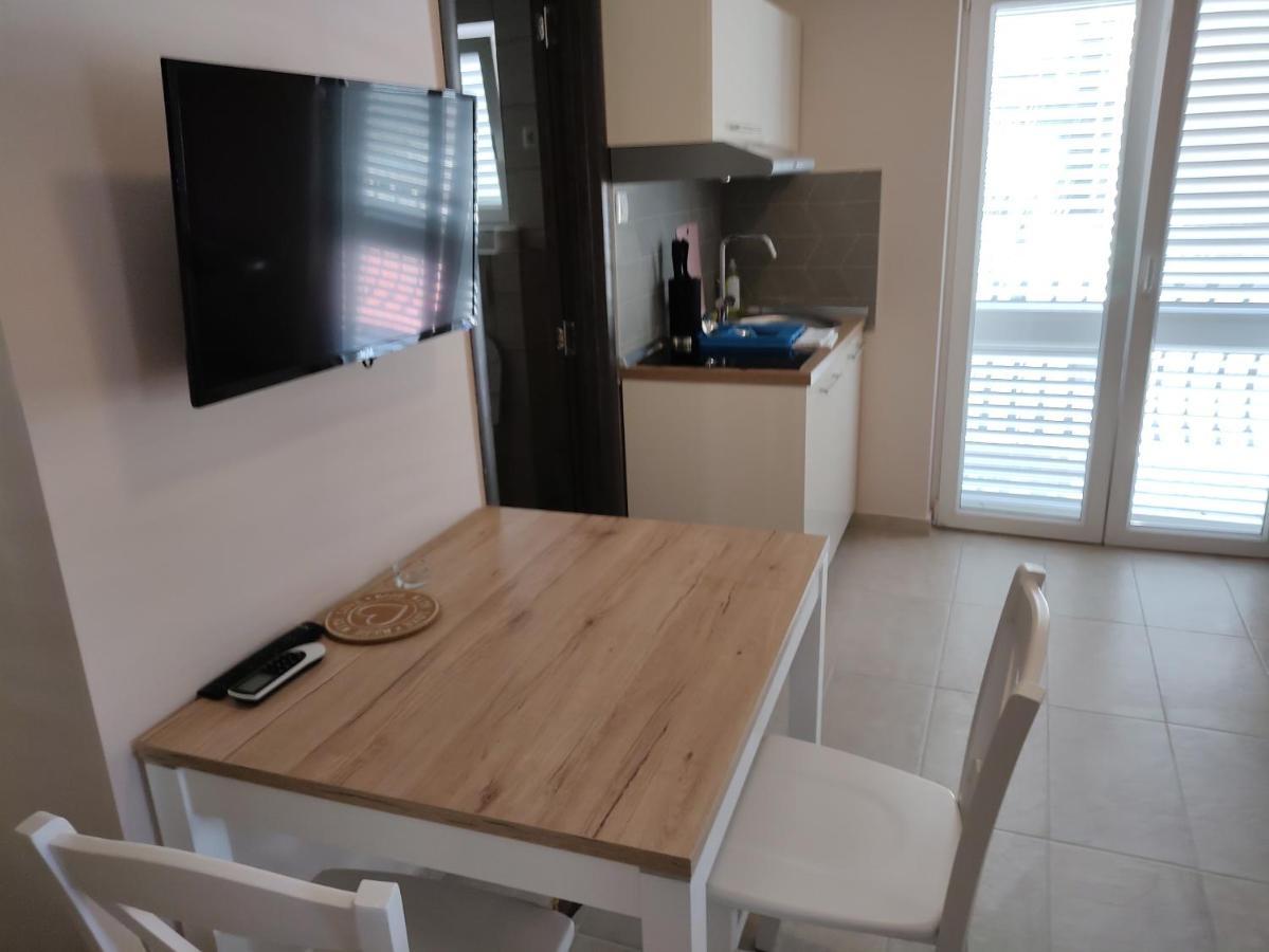 Josipa 1 Lägenhet Crikvenica Exteriör bild
